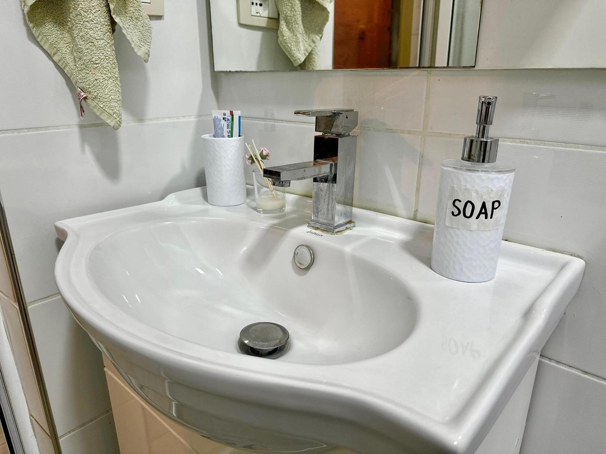 Cozy Modern Appartamento