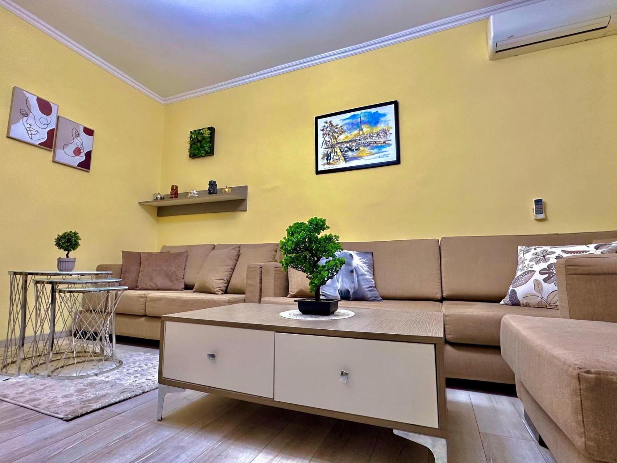 Appartamento Cozy Modern Tirana